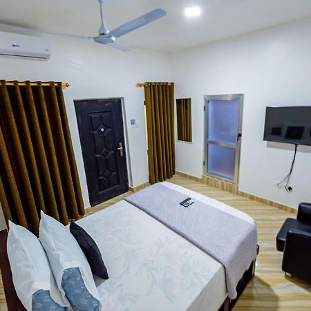 Nap Apartment Hotel Dansoman Extérieur photo